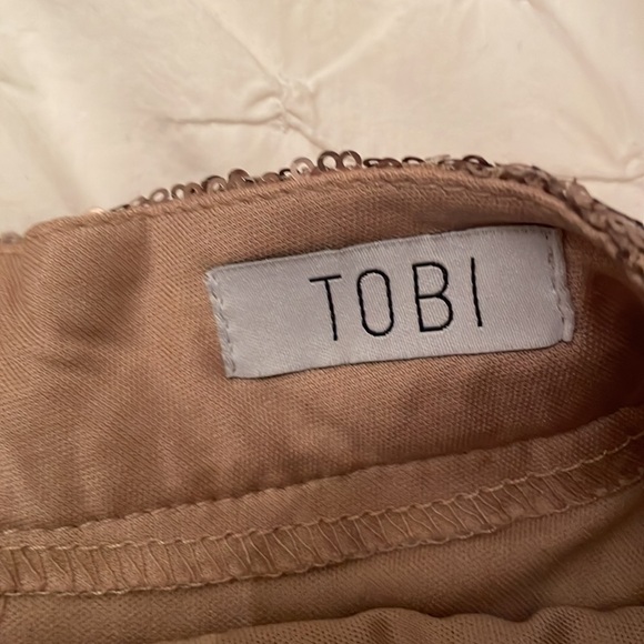 TOBI gold sequin skirt size M - Picture 2 of 2